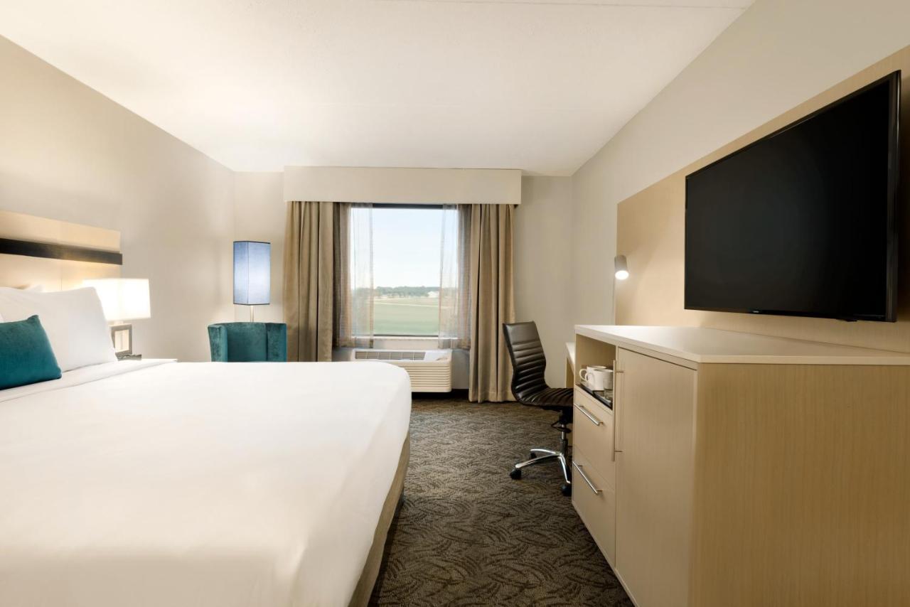 Holiday Inn - Bloomington - Normal By Ihg Bagian luar foto