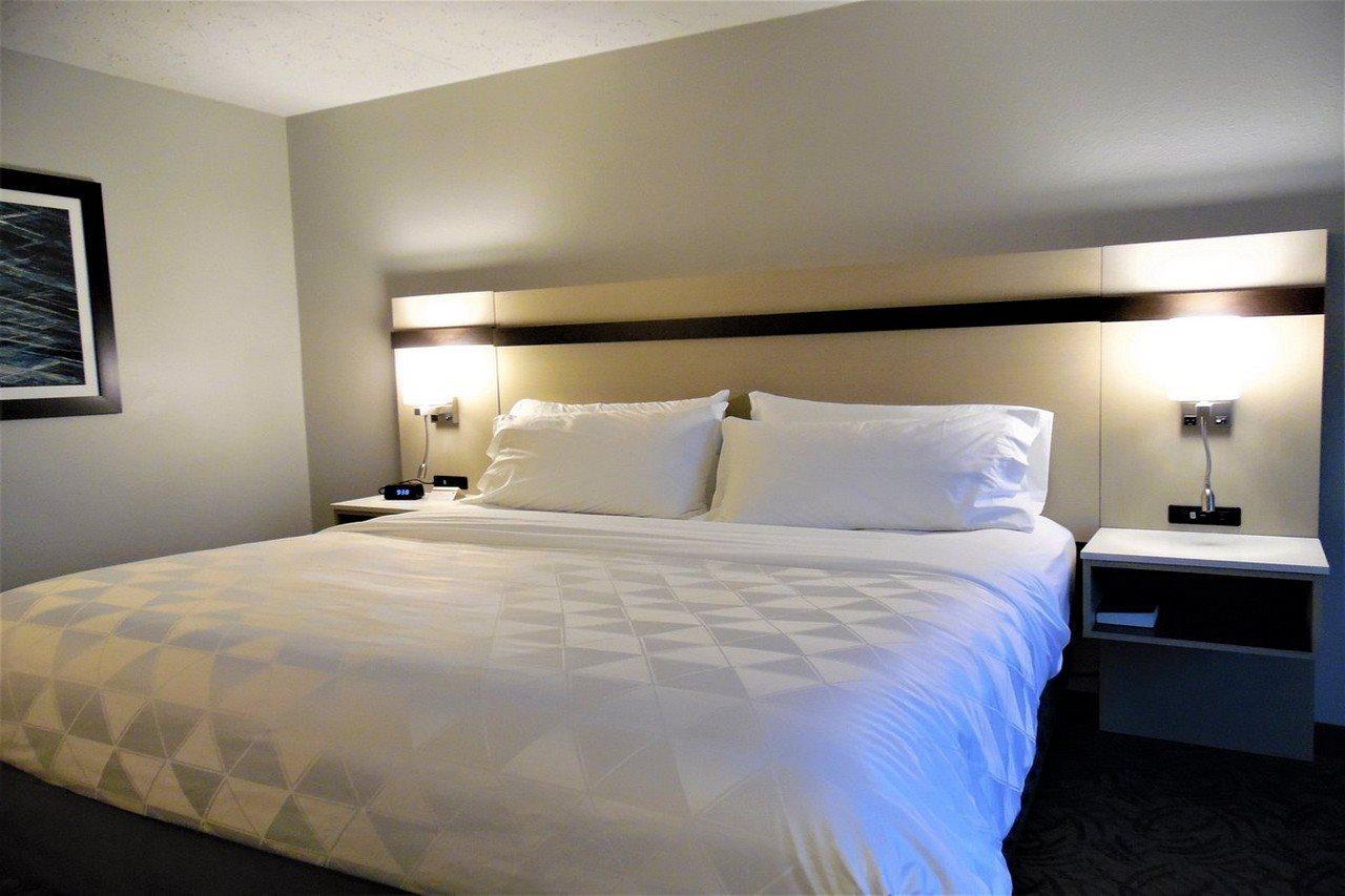 Holiday Inn - Bloomington - Normal By Ihg Bagian luar foto