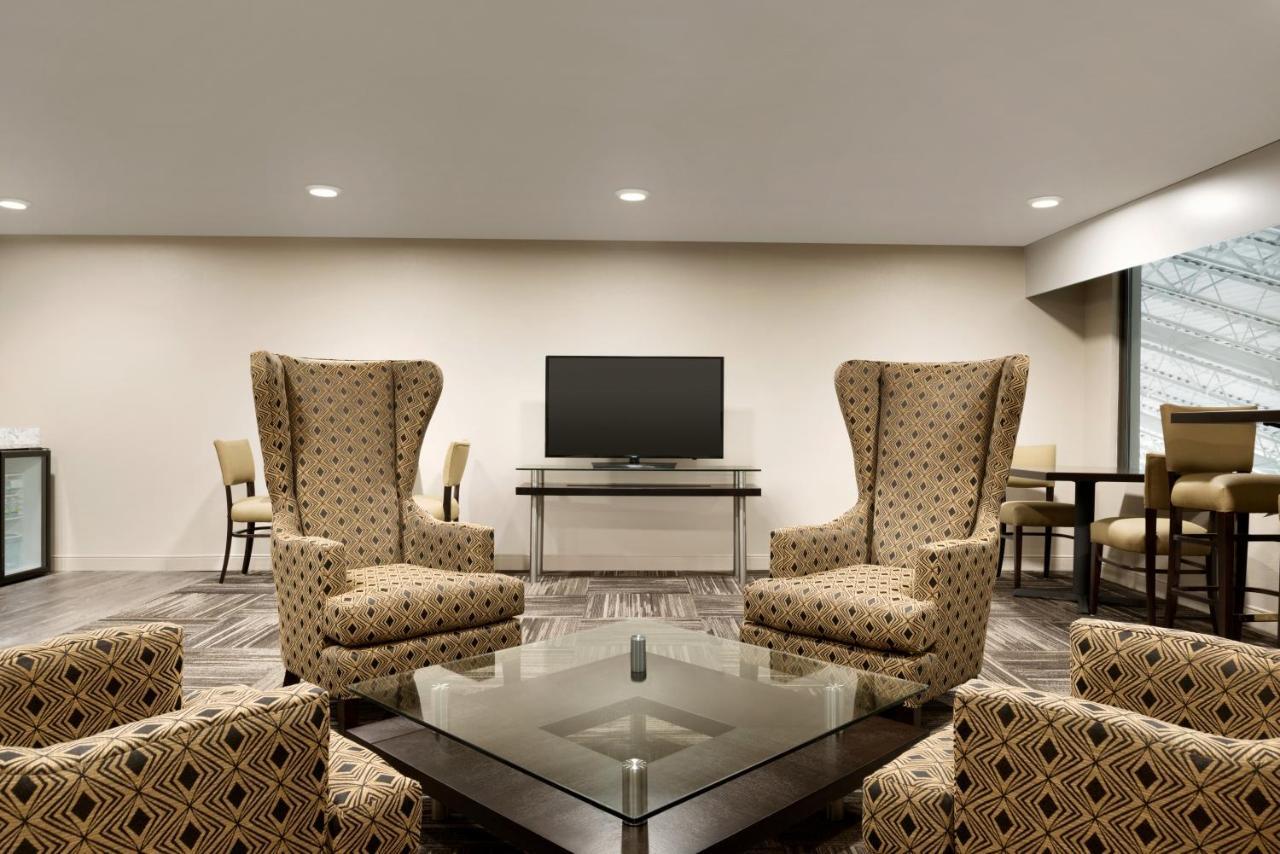 Holiday Inn - Bloomington - Normal By Ihg Bagian luar foto