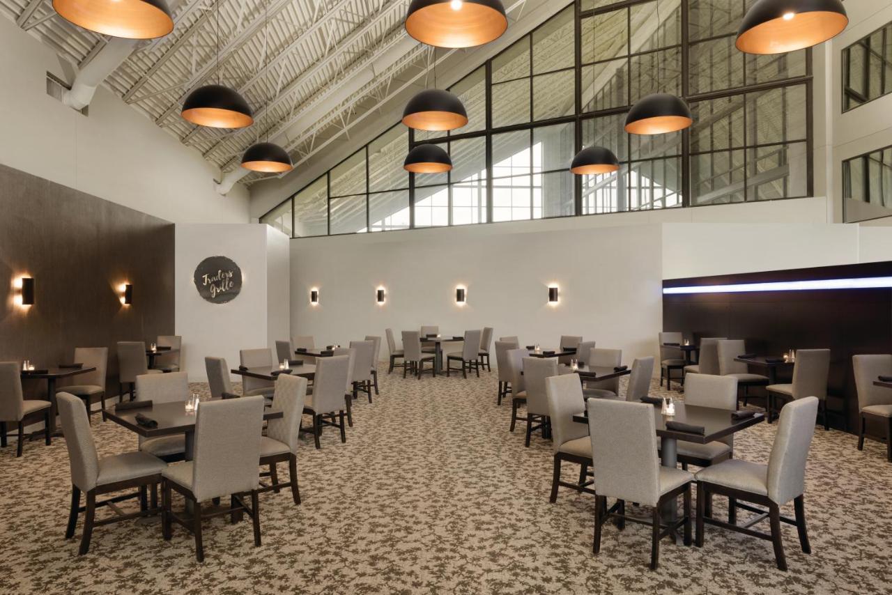 Holiday Inn - Bloomington - Normal By Ihg Bagian luar foto